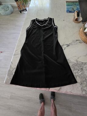 Black Sleeveless V-Neck Knit athletic wear Dress with White Trim **New**